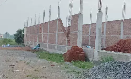 निर्माणाधीन भवनों के निर्माण