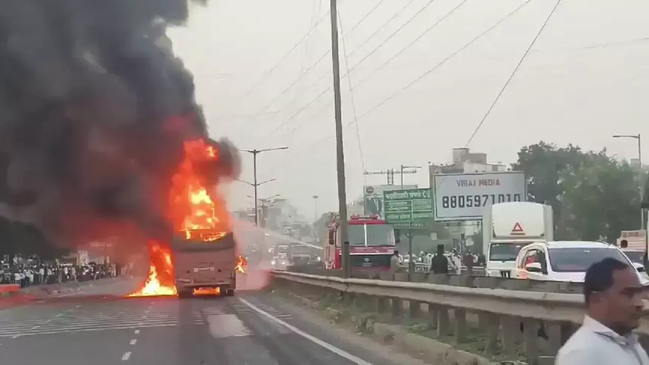 Pune-Bengaluru Highway accident Navale Bridge