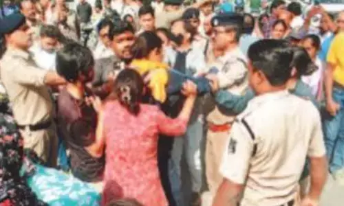 हटाया गया 100 साल पुराना कब्ज़ा :  नर्सिंग स्कूल और बच्चों का अस्पताल जमींदोज, जमकर हंगामा