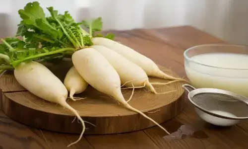 radish juice benefits mooli ke ras ke fayde