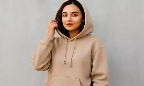 लड़कियों के लिए हुडी स्टाइल