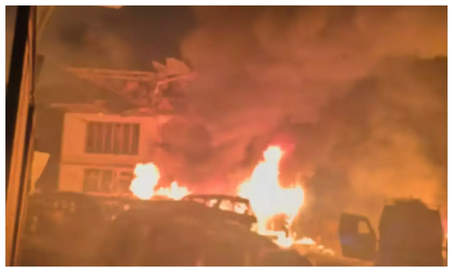 नौगाम पुलिस स्टेशन विस्फोट में 9 की मौत, 32 घायल; हादसा या आतंकी हमला? DGP ने किया कंफर्म