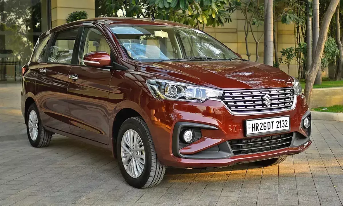 अक्टूबर में मारुति अर्टिगा का फिर चला जादू, सेगमेंट में बनी नंबर-1; देखें लिस्ट में कौन-कौन रहा?