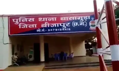 घर में सो रहे 60 साल के ग्रामीण की हत्या