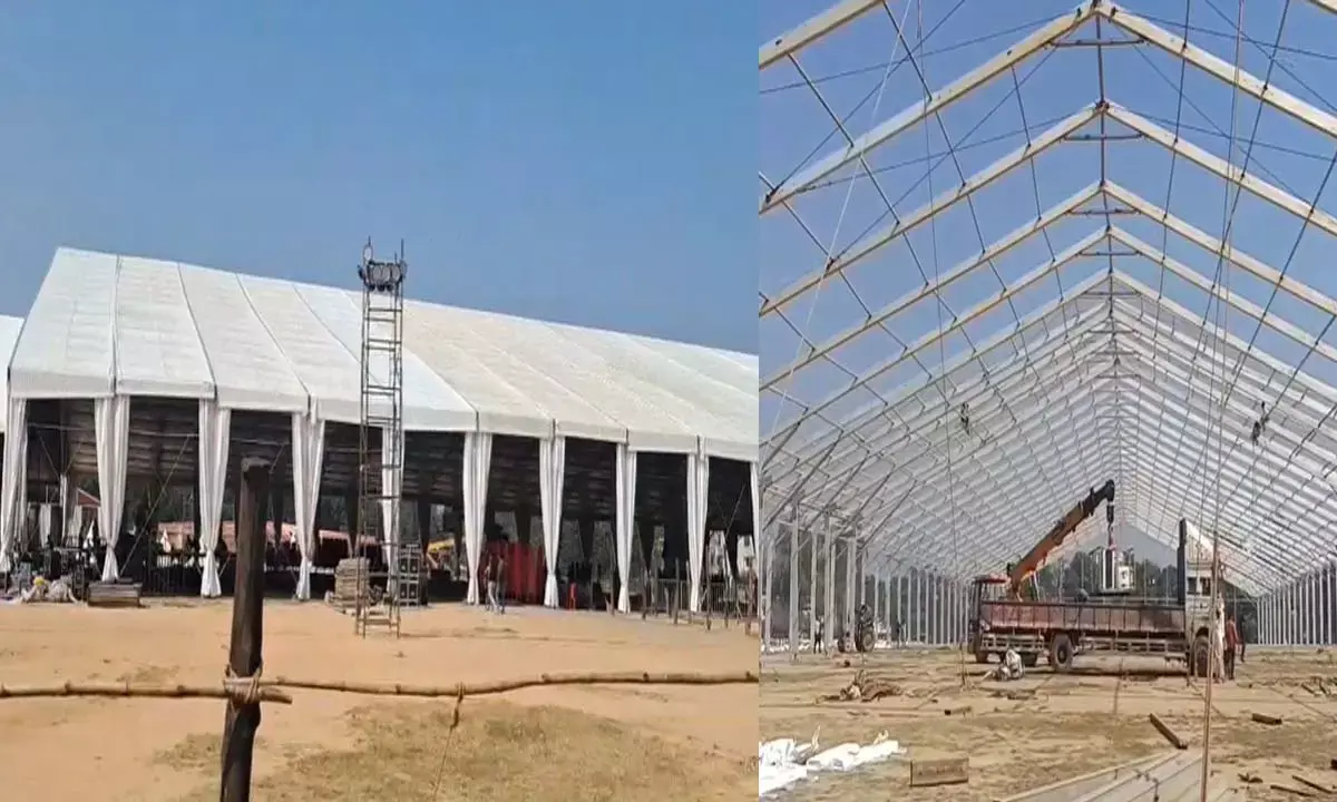 राष्ट्रपति द्रौपदी मुर्मू के आगमन की तैयारी तेज : बनाया गया पक्का हेलिपैड, गांधी स्टेडियम में उतरेगा तीन हेलीकॉप्टर राष्ट्रपति द्रौपदी मुर्मू के आगमन की तैयारी तेज : बनाया गया पक्का हेलिपैड, गांधी स्टेडियम में उतरेगा तीन हेलीकॉप्टर