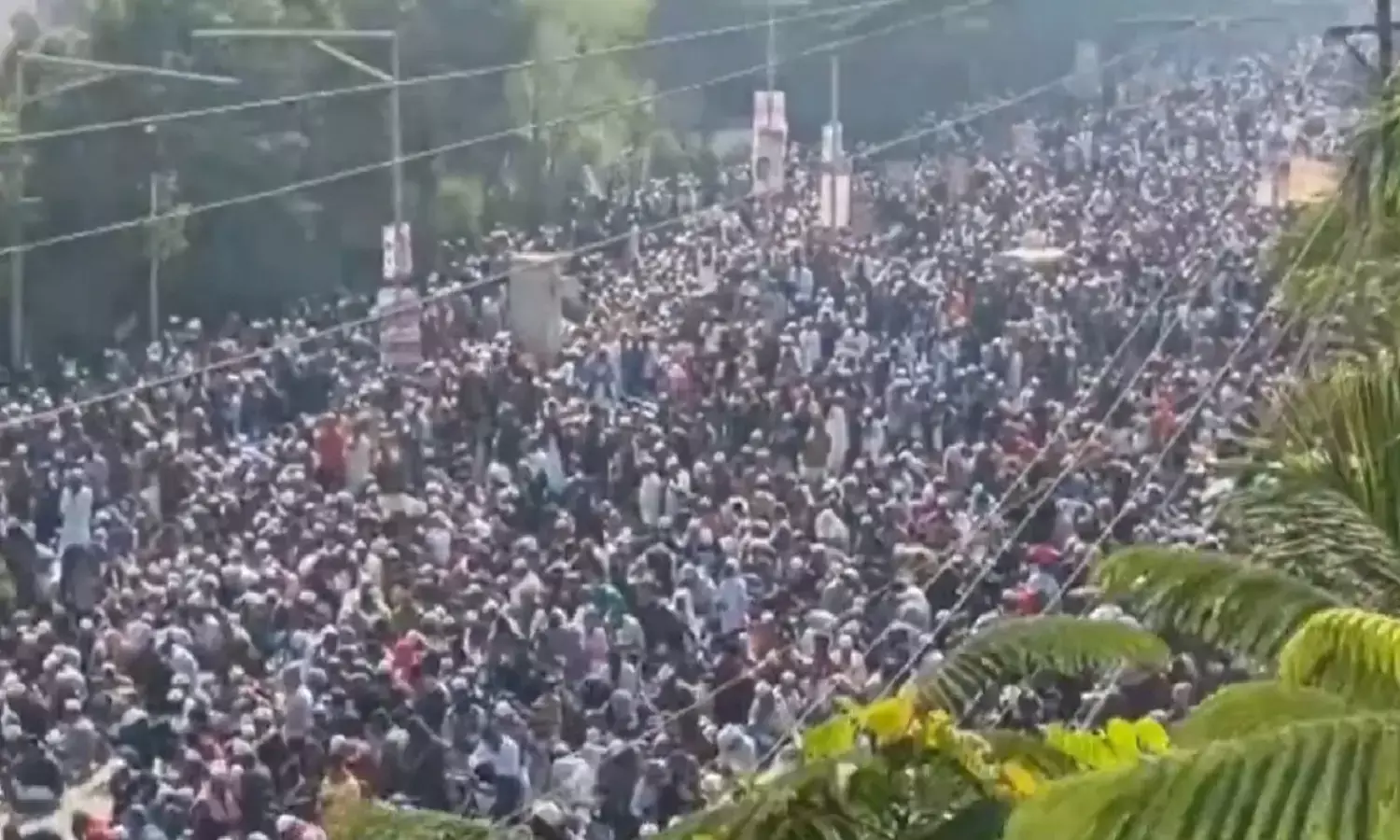 78वें तबलीगी इज्तिमा का समापन: आखिरी दिन 10-12 लाख श्रद्धालुओं ने लिया दुआ-ए-खास में हिस्सा, सुरक्षा के रहे कड़े इंतजाम