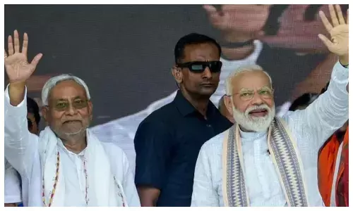 नीतीश कुमार ने राज्यपाल को सौंपा इस्तीफा, 20 नवंबर  को शपथ ग्रहण समारोह; PM मोदी होंगे शामिल