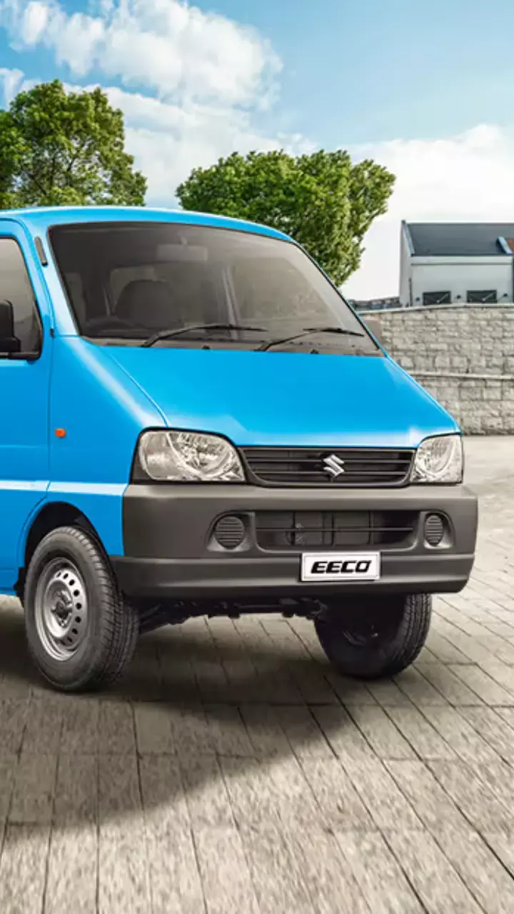 मारुति ईको पर मिल रहा है धमाकेदार ऑफर! अब इस 7-सीटर कार को खरीदना हुआ बेहद सस्ता