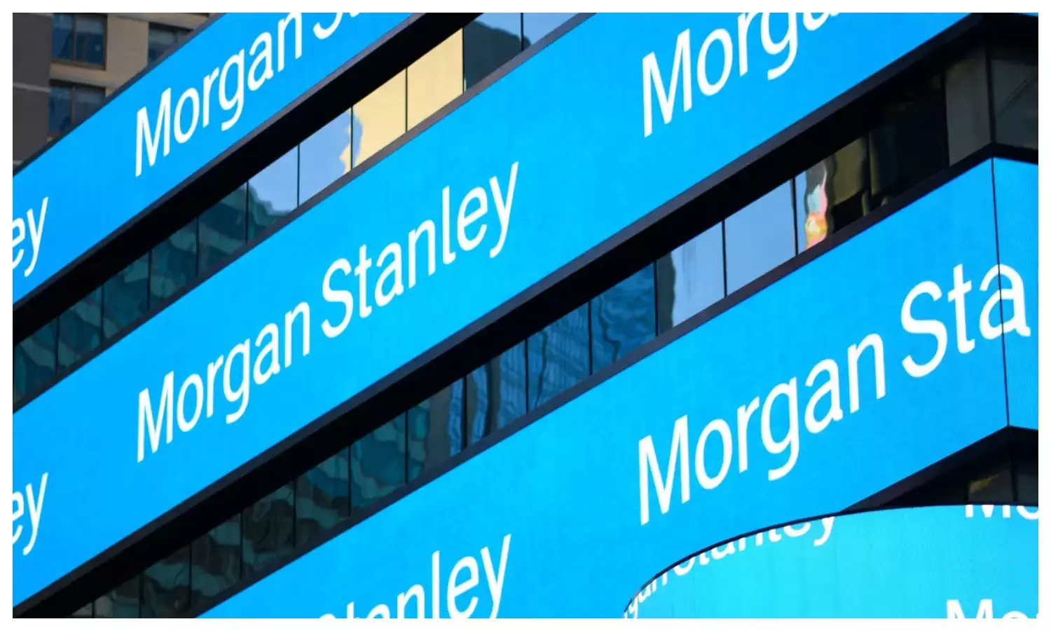 दिसंबर 2026 तक 1,07,000 का स्तर छू सकता है सेंसेक्स, मॉर्गन स्टेनली ने जताया अनुमान