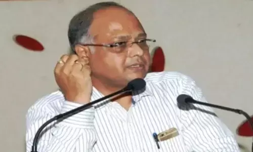 हाईकोर्ट के महाधिवक्ता प्रफुल्ल एन. भारत ने दिया इस्तीफा हाईकोर्ट के महाधिवक्ता प्रफुल्ल एन. भारत ने दिया इस्तीफा