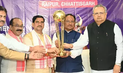 मुख्यमंत्री विष्णु देव साय और विधानसभा अध्यक्ष डॉ. रमन सिंह