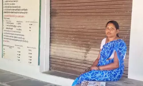 आंगनबाड़ी सहायिका बन गई ईसाई