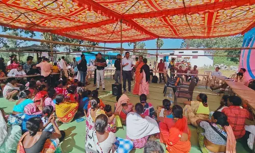 हिडमा के गांव पुवर्ती में विशेष सुविधा शिविर का आयोजन लगातार जारी