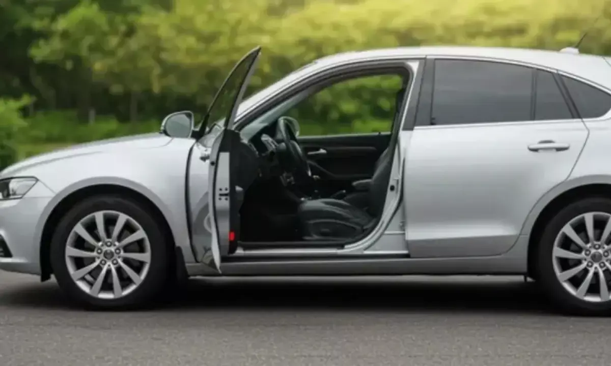 flush-door-handles-under-fire-are-they-creating-new-car-safety-problem