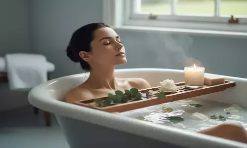 side effects of bathing with hot water in winter