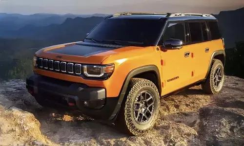 सिंगल चार्ज पर 370Km का फर्राटा भरेगी ये SUV, 170 से ज्यादा सेफ्टी फीचर्स मिलेंगे