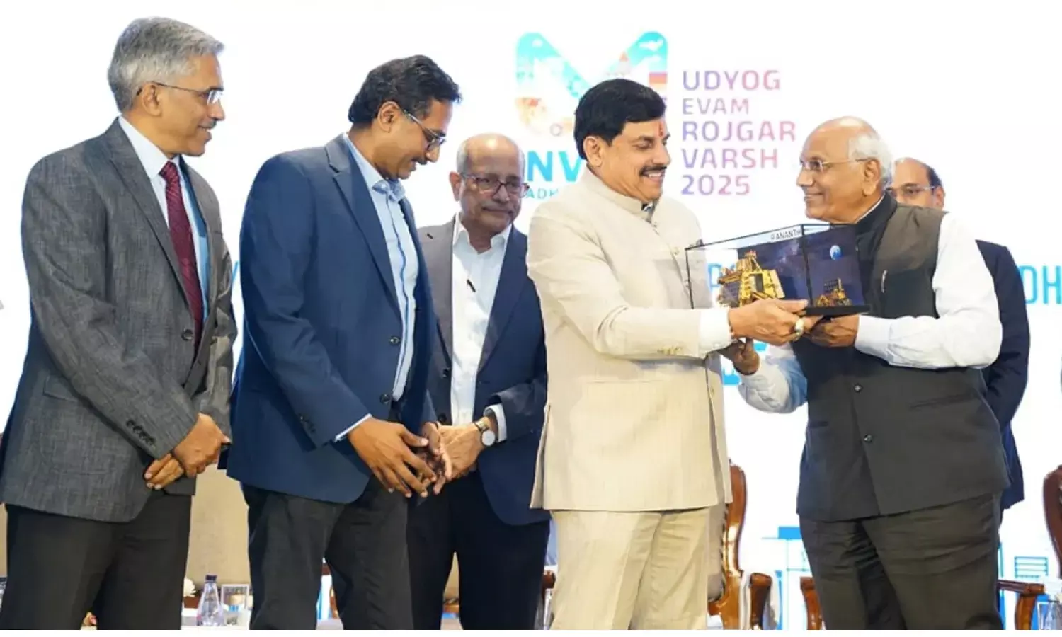 mp-investment-hyderabad-36600-cr-proposal-27800-jobs