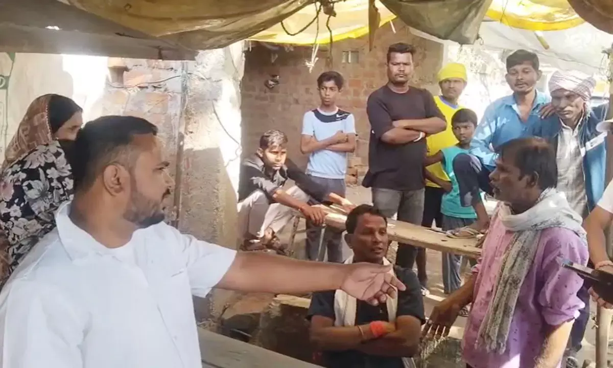 धर्मपरिवर्तन को लेकर लोगों के बीच बवाल