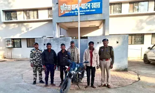 भेड़ चोरों ने मालिक पर किया हमला