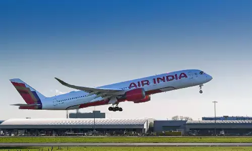 flight miss refund India: फ्लाइट छूट जाने पर पूरा पैसा नहीं कटेगा। भारत सरकार ला रही है हवाई यात्रियों के लिए नया नियम।