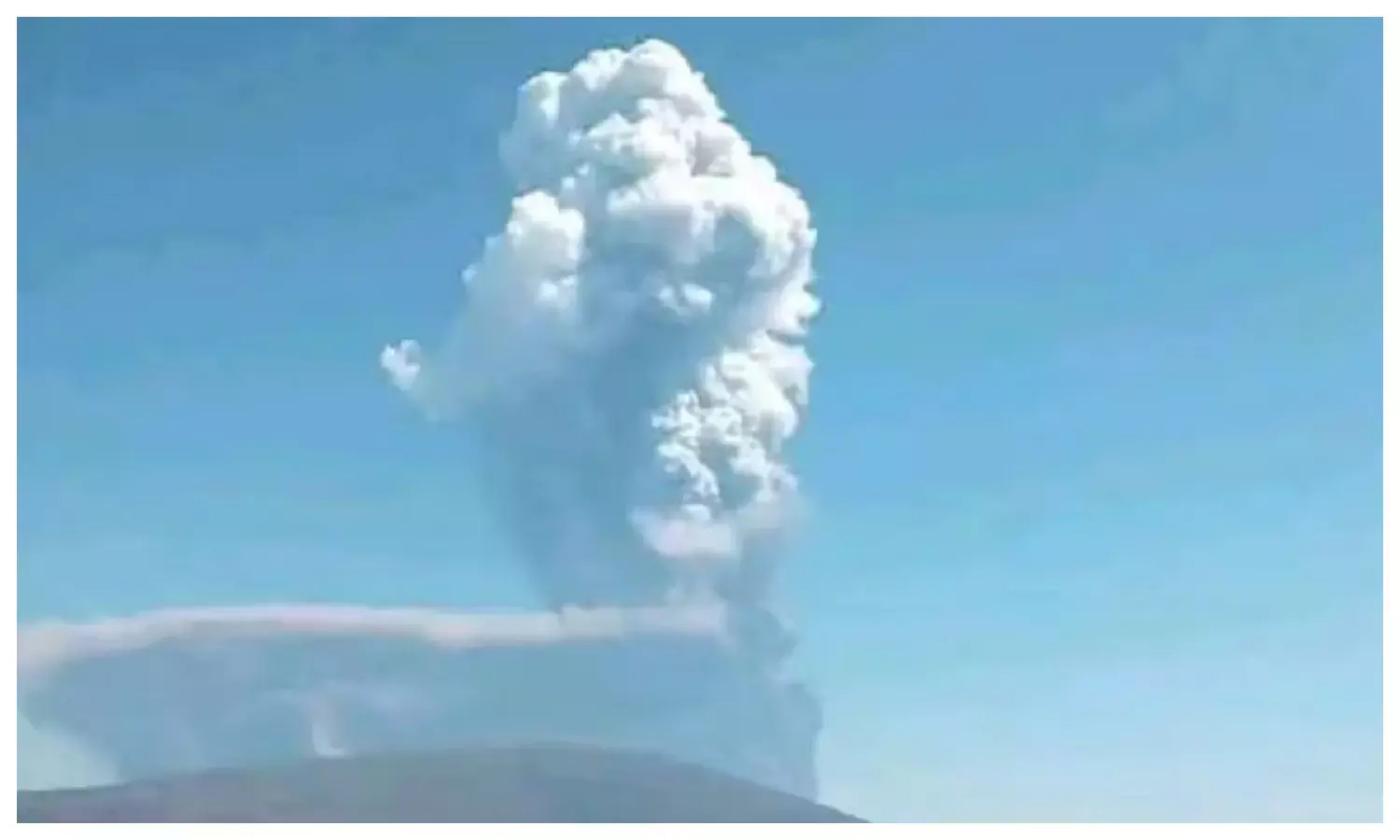 इथियोपिया ज्वालामुखी की राख ने दिल्ली को ढका! उड़ानें ठप, दिन में भी दिखा अंधेरा