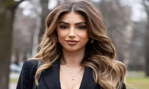 सर्दियों के मौसम में ब्लेजर लुक