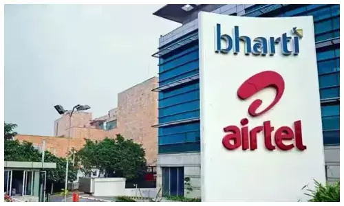 Bharti Airtel में 7,400 करोड़ की बड़ी ब्लॉक डील के बाद शेयर 2% से ज्यादा टूटे, क्या है पीछे की कहानी?