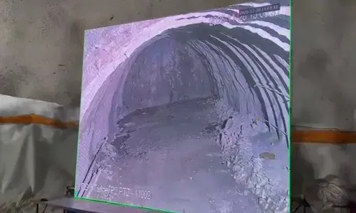 छत्तीसगढ़ की पहली ट्विन टनल में दूसरा छोर तक खुदाई का काम पूरा