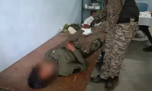 IED ब्लास्ट की चपेट में आने से महिला डीआरजी जवान घायल