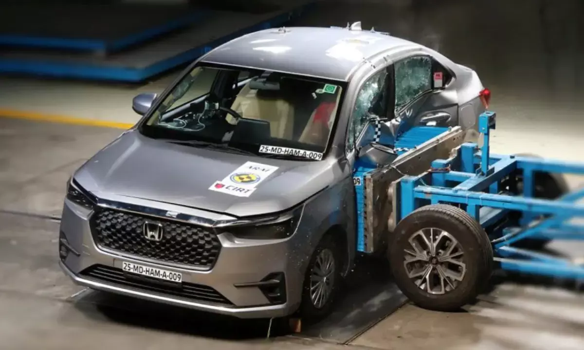 सेफ्टी में दिखा दिया इस कार ने अपना दम, क्रैश टेस्ट में मिली 5-स्टार रेटिंग