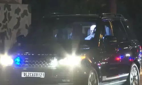 प्रधानमंत्री नरेंद्र मोदी