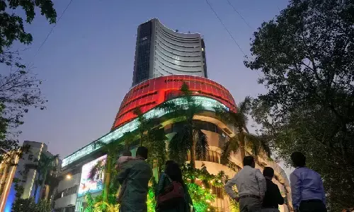 सोमवार को भारतीय शेयर बाजार एक मजबूत गैप-अप ओपनिंग के साथ शुरुआत कर सकता है।