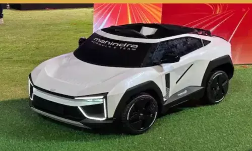 Mahindra BE 6 Formula E ride on-car for-kids check details