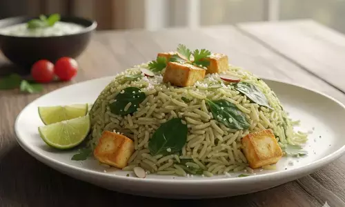 how to make palak paneer pulao at home
