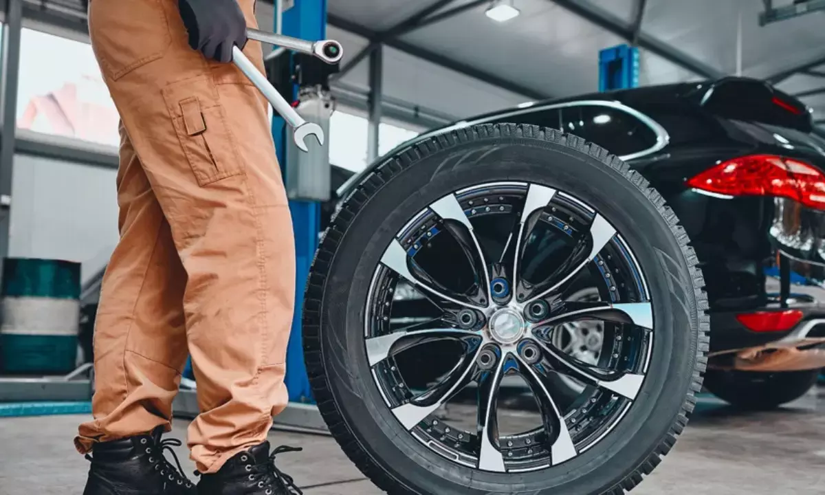 why-tyres-are-made with carbon black check deails