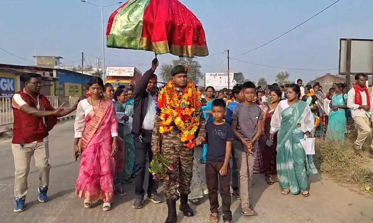 रिटायर आर्मी पन्नेलाल लकड़ा