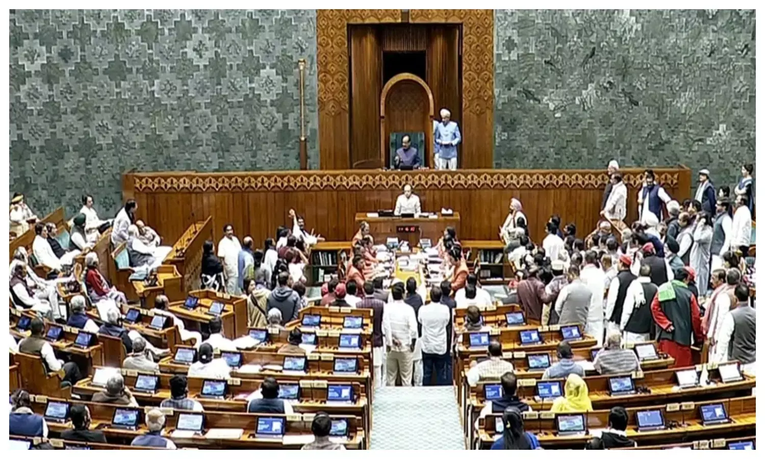 सरकार-विपक्ष में बनी सहमति; 8 दिसंबर को वंदे मातरम् पर 10 घंटे की विशेष चर्चा