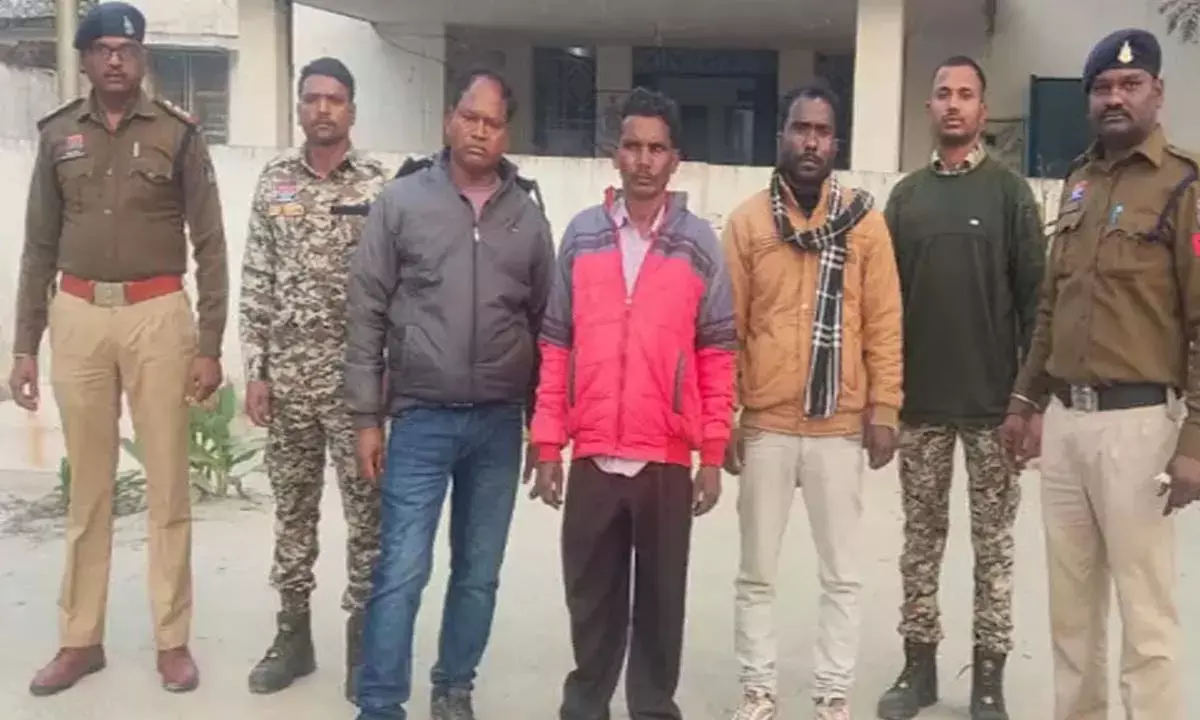 सोने का नकली बिस्किट दिखाकर ठगी : 10 लाख में हुआ सौदा, एडवांस में लिया 10 हजार, तीन आरोपी गिरफ्तार