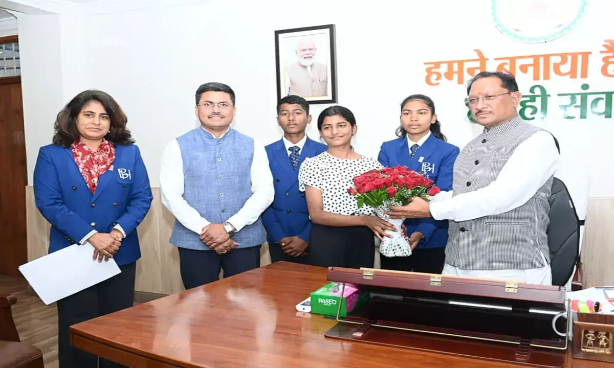 सीएम विष्णु देव साय ने अंतरराष्ट्रीय पोलो टूर्नामेंट में शामिल प्रदेश के खिलाड़ियों ने भेंट की