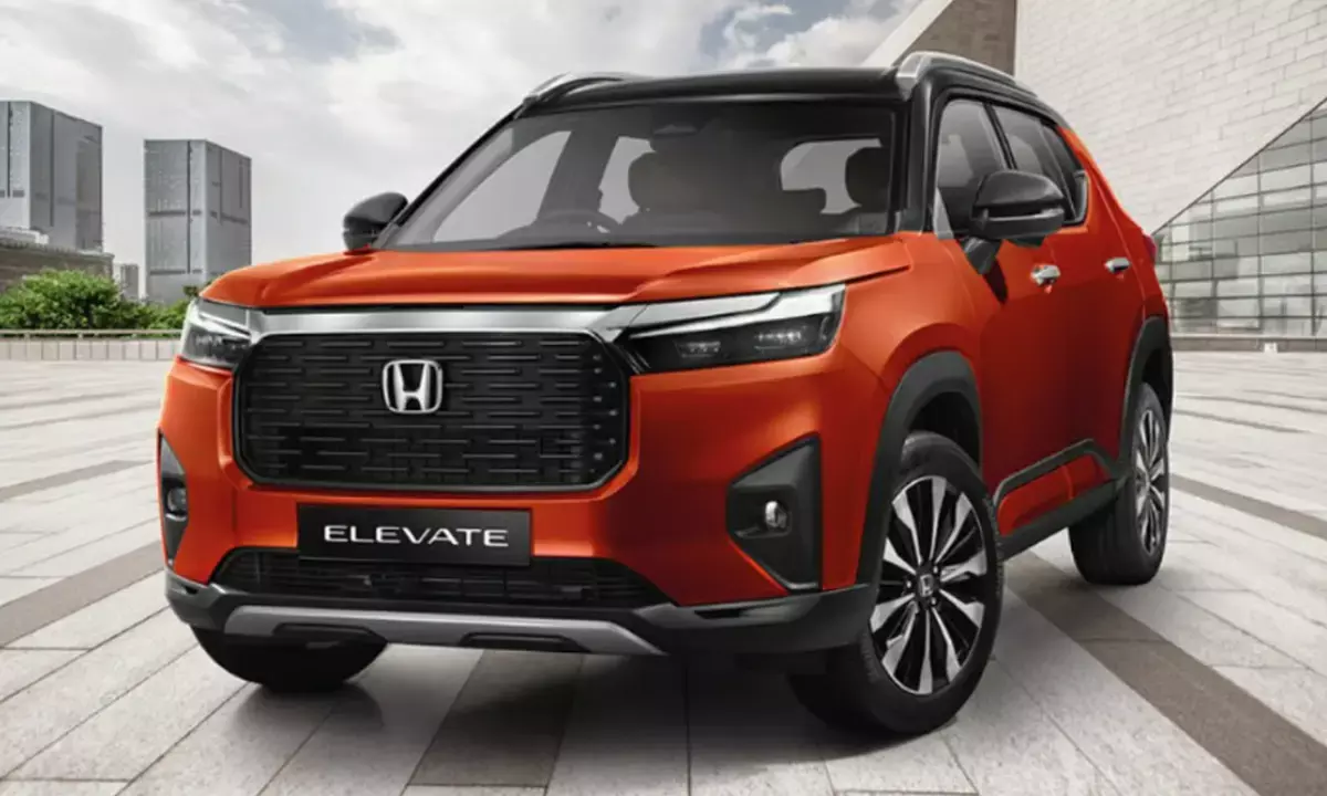 इस SUV पर आया साल का सबसे बड़ा डिस्काउंट, इस महीने खरीदने पर ₹1.76 लाख का फायदा