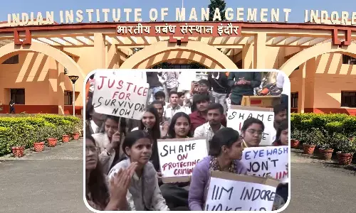 IIM Indore Sexual Harassment: यौन उत्पीड़न केस पर ABVP का हंगामा, 3 दिन का अल्टीमेटम