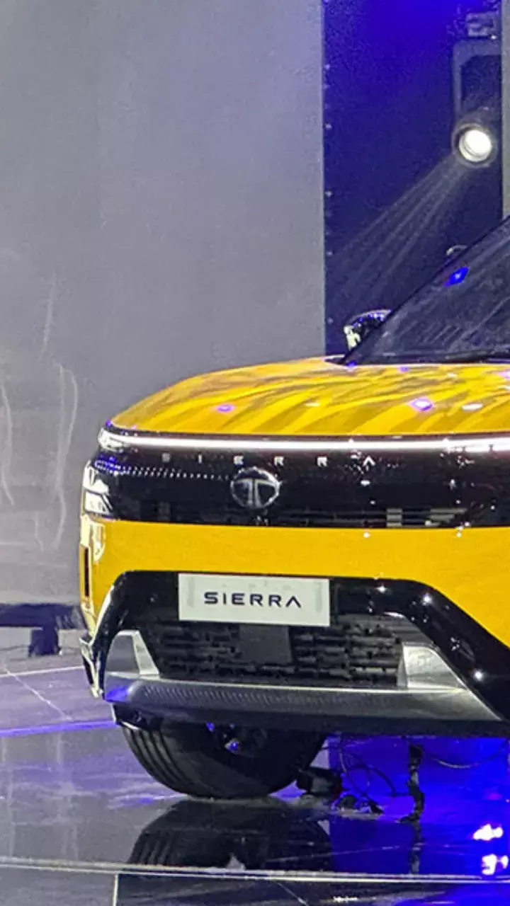 कैमरे में दिखी टाटा सिएरा की एडवेंचर ट्रिम! फीचर्स इतने दमदार कि हर कोई रह गया हैरान