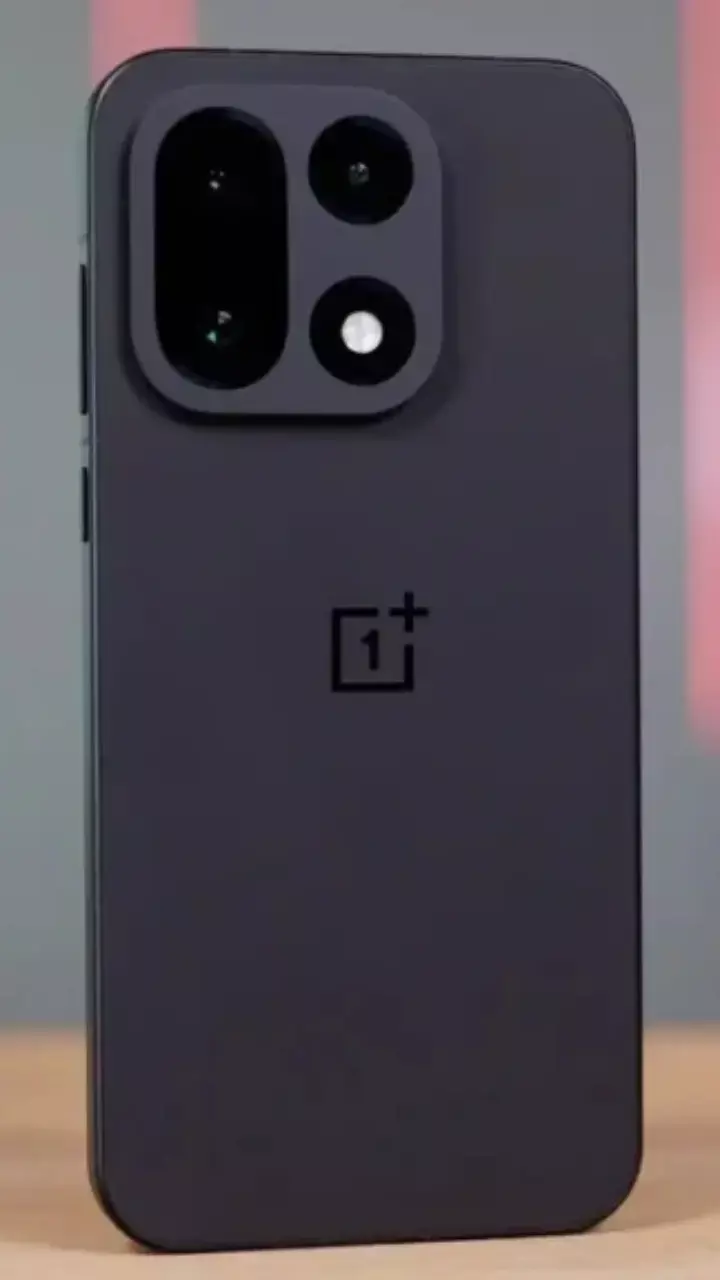 OnePlus 15R, Redmi 15C 5G और Realme P4x 5G के दिसंबर में लॉन्च से मचेगा धमाल – पूरी लिस्ट देखें