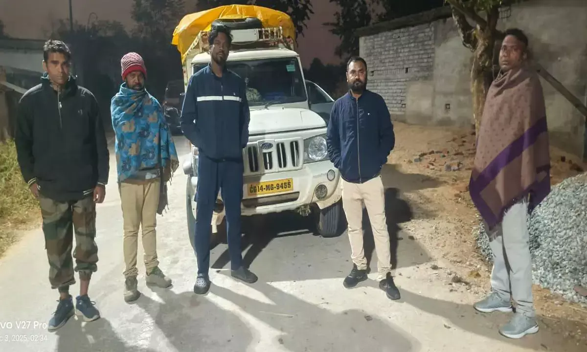 ओडिशा बॉर्डर पर रतजगा कर पकड़ा 74 क्विंटल अवैध धान