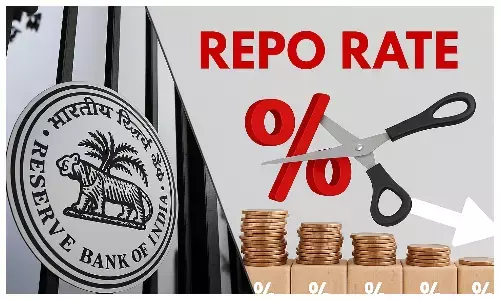 रेपो रेट में कटौती और रुपए में गिरावट से भारतीय बाजारों में देखने को मिल सकती है खींचतान की स्थिति