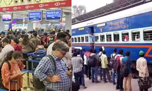 Indigo Flight Cancelled crowd in Trains