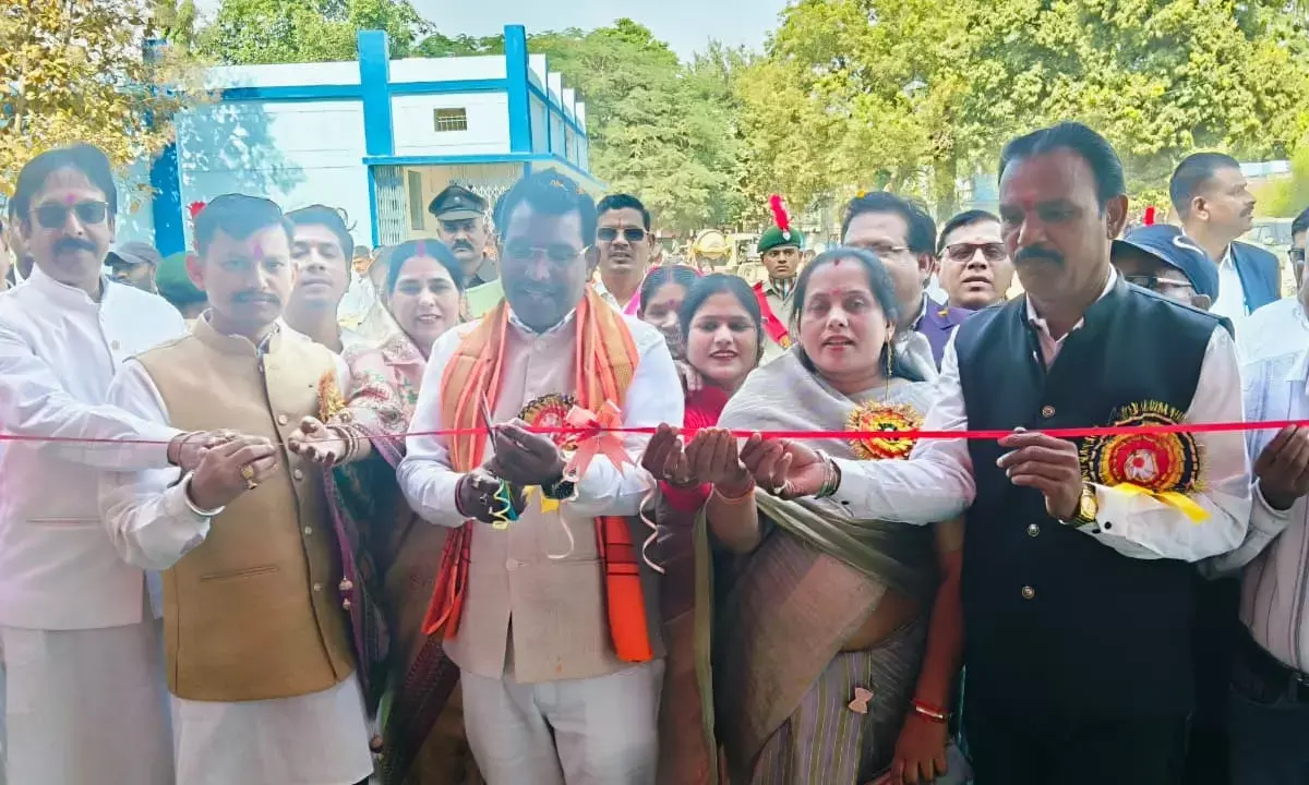 वार्षिकोत्सव में शामिल हुए MLA रोहित साहू : प्रार्थना शेड के लिए 10 लाख स्वीकृत, बोले- शिक्षा- विकास और सुशासन से बदलेगा क्षेत्र का भविष्य