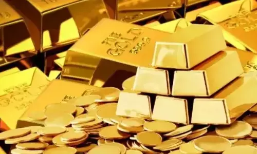 सोने में तेजी, चांदी में  गिरावट, जानिए आज कहां क्या है इनकी कीमत ?