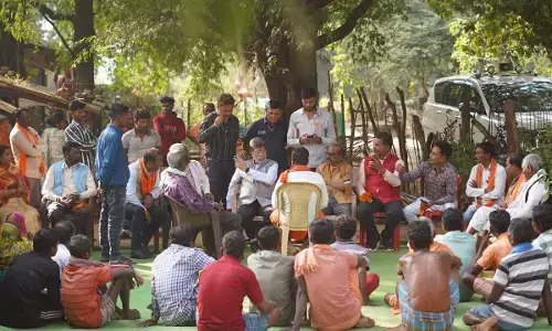 धनियालूर पहुंचे भाजपा प्रदेश अध्यक्ष किरण देव: जनचौपाल लगाकर ग्रामीणों की सुनी समस्याएं, हल करने के दिए निर्देश