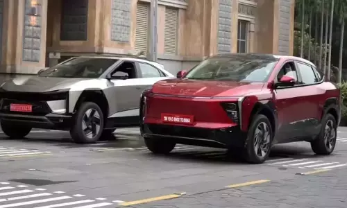 इन दोनों SUVs में कंपनी जोड़ेगी 70kWh का नया बैटरी पैक, सेल्स बढ़ाने का प्लान इन दोनों SUVs में कंपनी जोड़ेगी 70kWh का नया बैटरी पैक, सेल्स बढ़ाने का प्लान